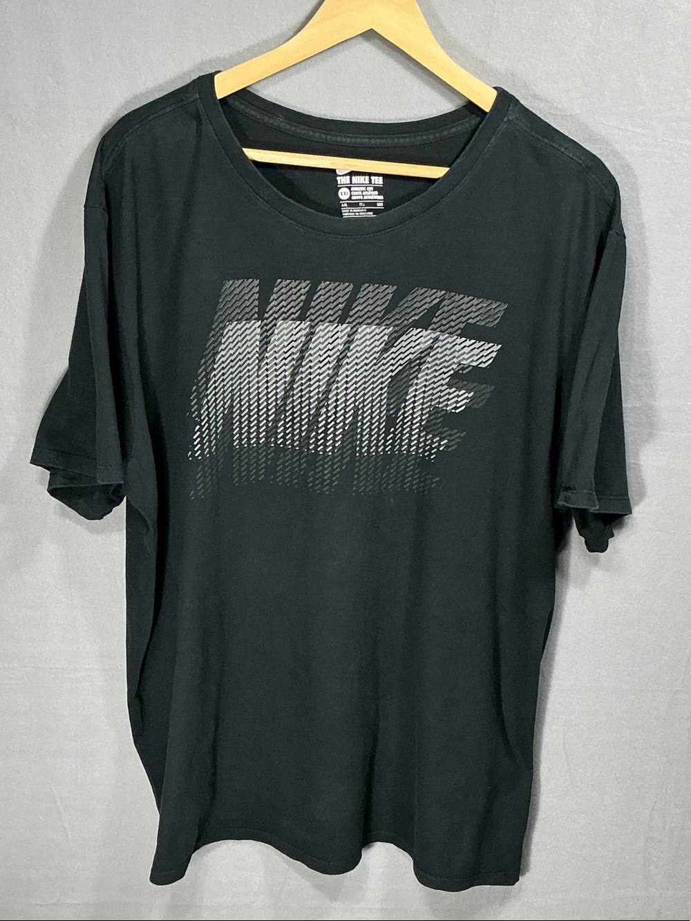 Nike The Nike Tee Black Halftone Graphic Logo T-Shirt XXL